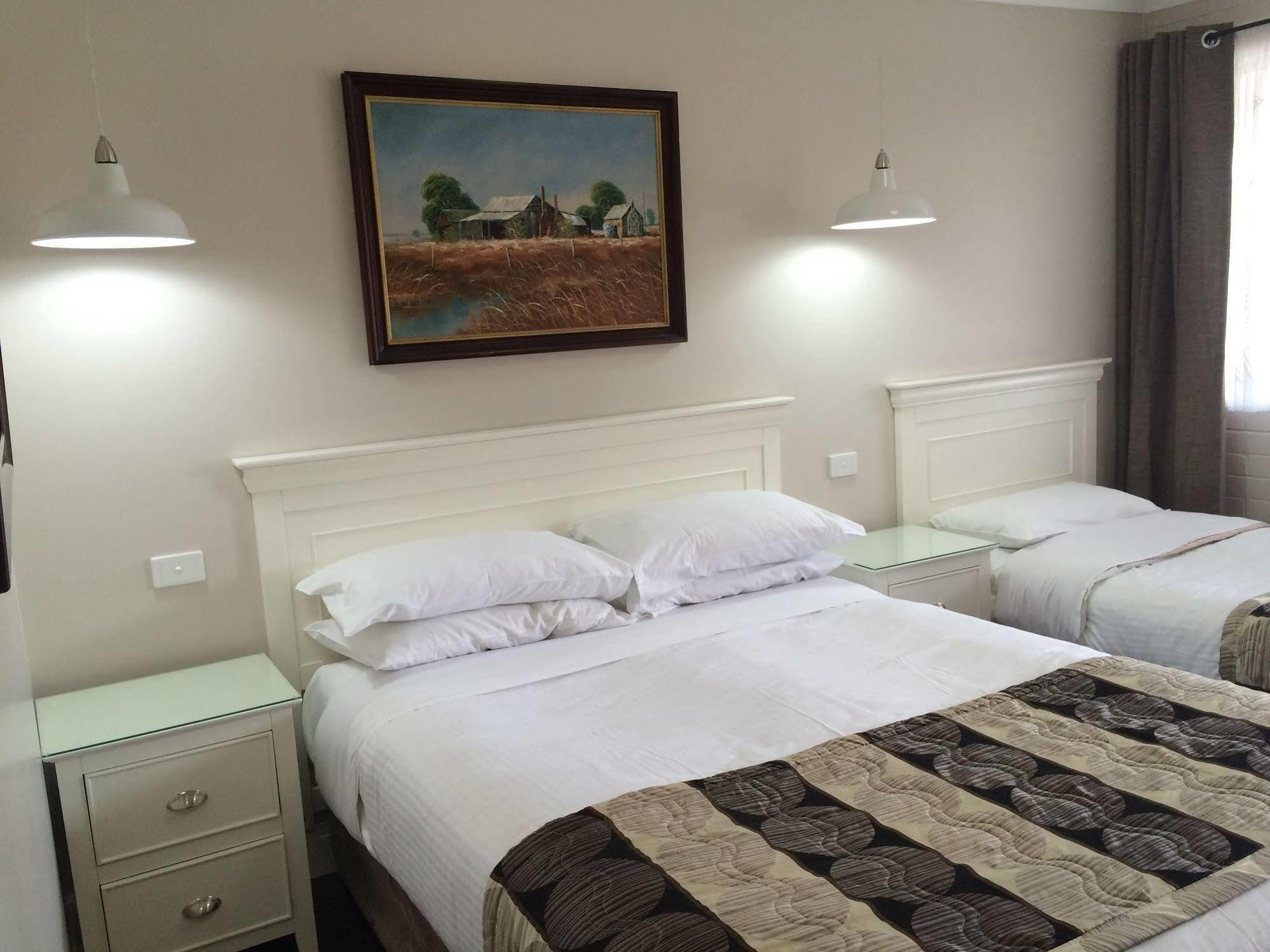 Country Leisure Motor Inn ダボ エクステリア 写真