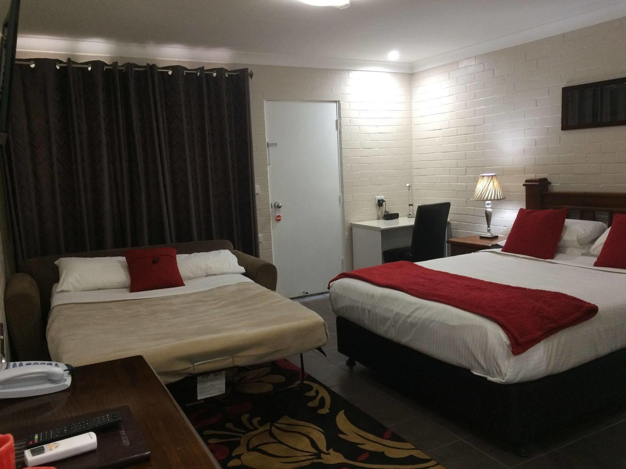 Country Leisure Motor Inn ダボ エクステリア 写真